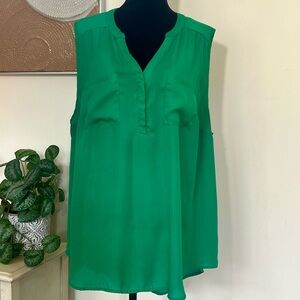 Torrid Women’s Harper Green Georgette Hi-Lo Sleeveless Blouse Size 3